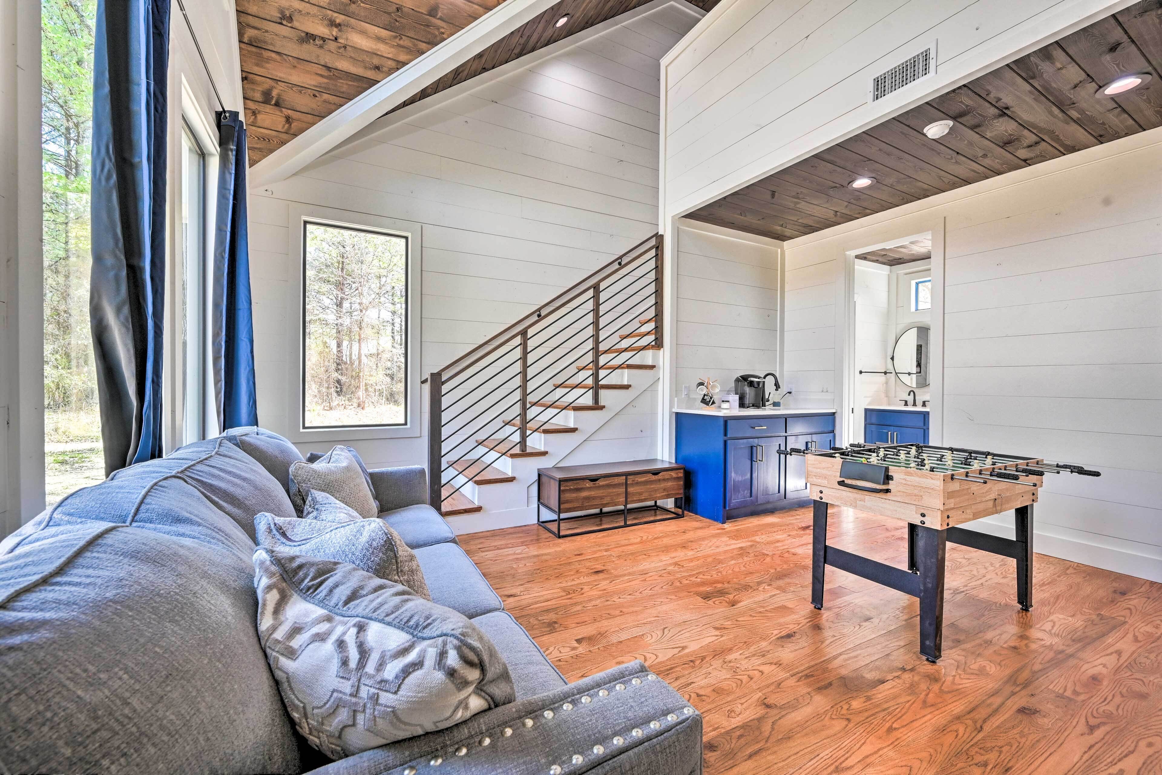 House (2 Bedrooms) | Interior