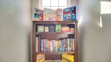 ุงูู
ูุดุฃุฉ ู
ู ุงูุฏุงุฎู