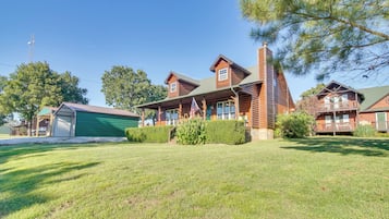 House (2 Bedrooms) | Bahagian luar