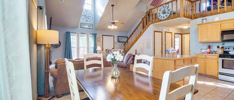 House (2 Bedrooms) | Interior