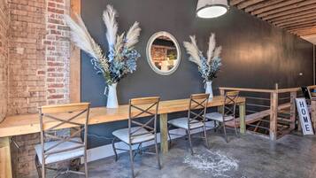 Apartment (2 Bedrooms) | Bahagian dalam