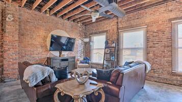 Apartment (2 Bedrooms) | Bahagian dalam