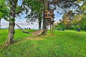 Cottage (5 Bedrooms) | Interior - Waterfront Lake Huron Getaway: Private Beach! (Forestville)
