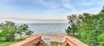 Waterfront Lake Huron Getaway: Private Beach!