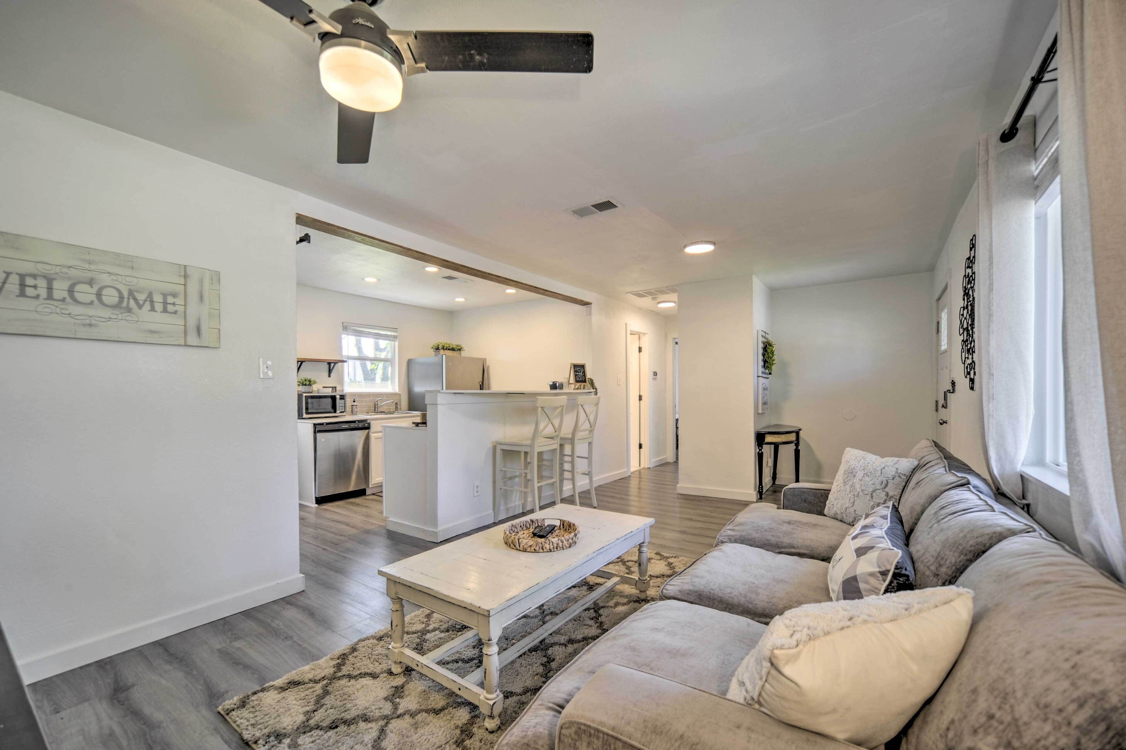 San Marcos Cottage w/ Large Private Backyard!