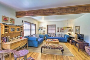 Casa (2 Bedrooms) | Interior