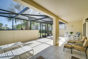 Outdoor dining - St Augustine Beach Condo w/ Pool & Beach Access (St. Augustine)