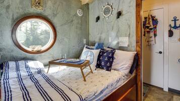 Apartment (0 Bedroom) | Interior