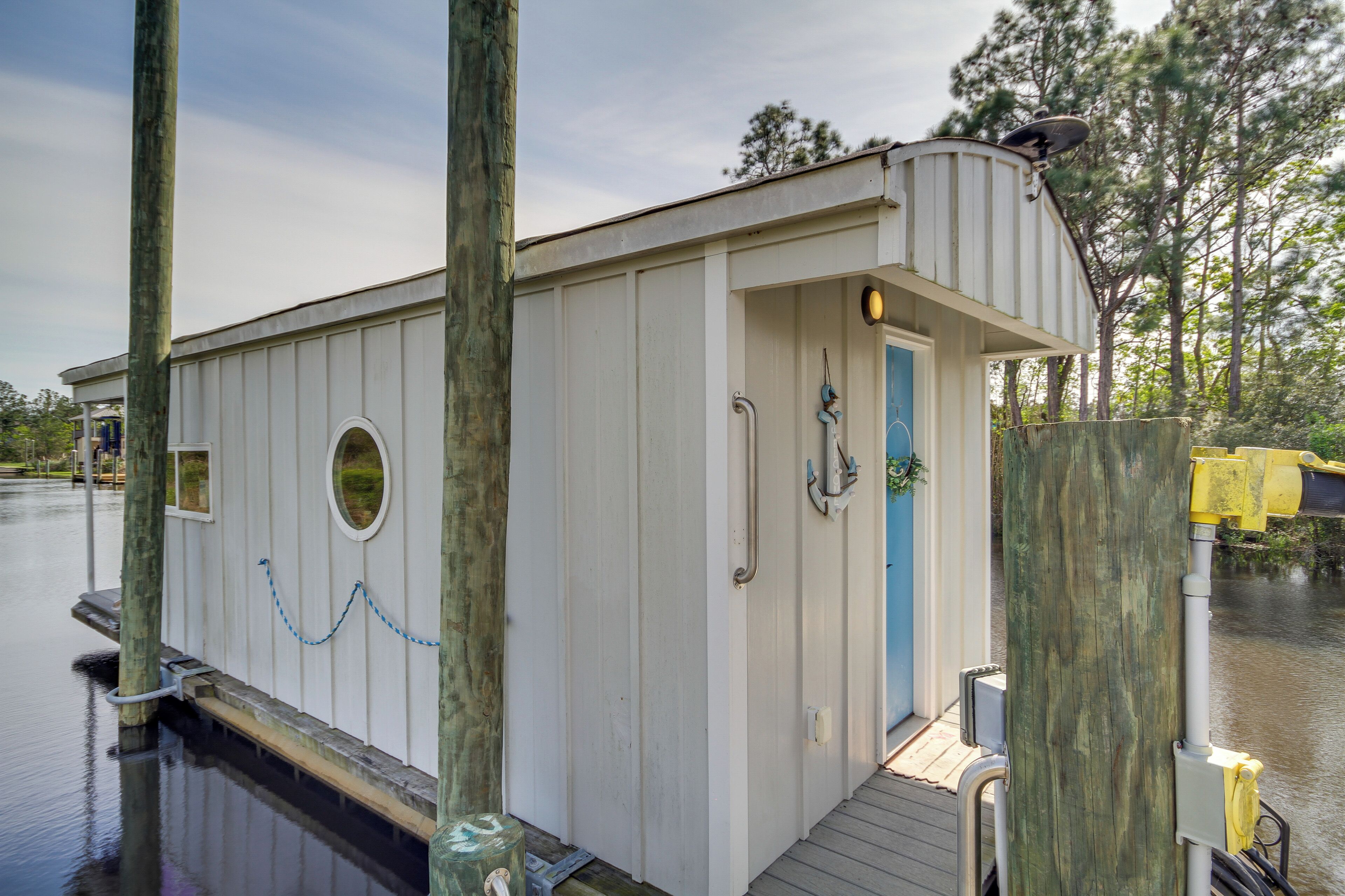 Apartment (0 Bedroom) | Interior