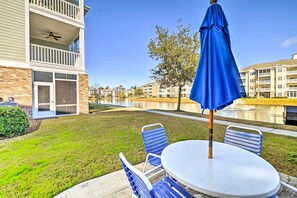 Apartment (3 Bedrooms) | Interior - Screened Porch + Golf On-site: Myrtle Beach Condo (Myrtle Beach)