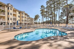 Apartment (3 Bedrooms) | Pool | Outdoor pool - Screened Porch + Golf On-site: Myrtle Beach Condo (Myrtle Beach)