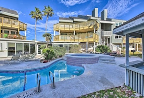 Apartment (2 Bedrooms) | Interior - 1 Mi to Port Aransas Beach: Condo w/ Pool Access (Port Aransas)