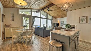 Cottage (3 Bedrooms) | Interior