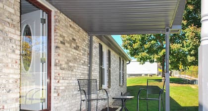 Family-friendly Sanctuary: Bbq, Patio & Yard