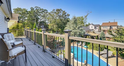 New Haven Gem w/ Private Pool, Walk to Beach!