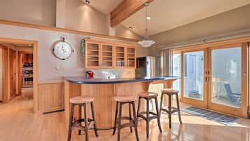 Rumah (4 Bedrooms) | Interior