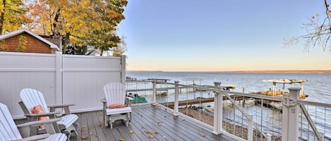 House (4 Bedrooms) | Terrace/patio