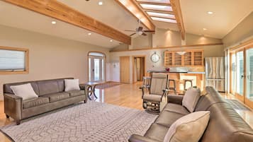 Nhà (4 Bedrooms) | Nội thất