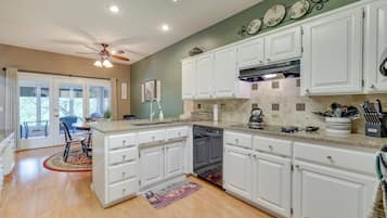 House (3 Bedrooms) | Bahagian dalam