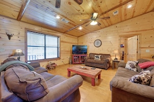 House (3 Bedrooms) | Front of property