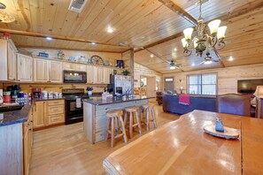 Nhà (3 Bedrooms) | Nội thất