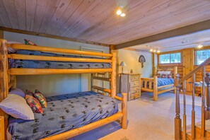 House (2 Bedrooms) | Interior - Cabin w/ Hot Tub: 3 Mi to Main St Breckenridge! (Breckenridge)