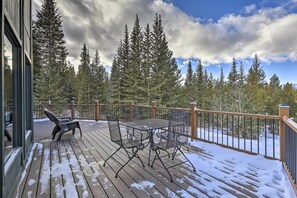 House (2 Bedrooms) | Interior - Cabin w/ Hot Tub: 3 Mi to Main St Breckenridge! (Breckenridge)