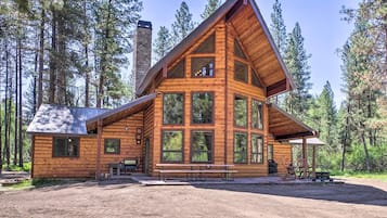 House (3 Bedrooms) | Front of property