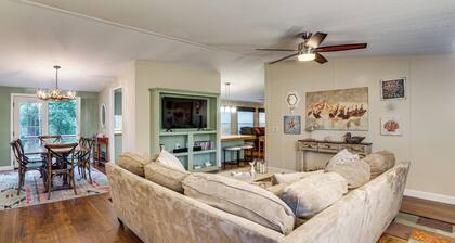1 Mi to Lake Texoma! Family Home in Woodsy Setting