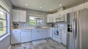 House (3 Bedrooms) | Bahagian dalam