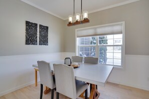 Maison (6 Bedrooms) | Intérieur