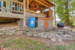 House (3 Bedrooms) | Interior - Troutfest: Anglers Retreat on White River w/ Deck (Cotter)