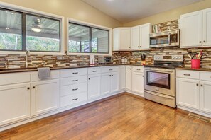 House (3 Bedrooms) | Interior - Troutfest: Anglers Retreat on White River w/ Deck (Cotter)