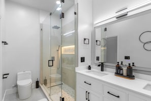 Apartment (2 Bedrooms) | Interior - Hiking On-site: Mtn-view Burnsville Condo! (Burnsville)