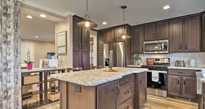 Lakefront Home w/ Deck, Fishing Dock & Canoe!