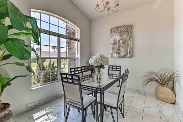 Interior - Spacious Home w/ Pool, 10 Mi to Disney! (Davenport)