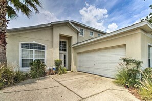 Interior - Spacious Home w/ Pool, 10 Mi to Disney! (Davenport)