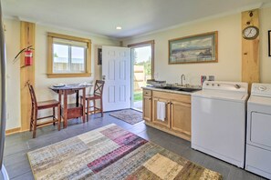 Interior - Cozy Sequim Condo: Olympic Discovery Trail Access! (Sequim)