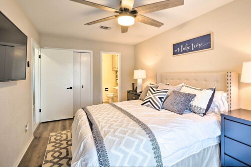 Horseshoe Bay Townhome Nestled on the Water!