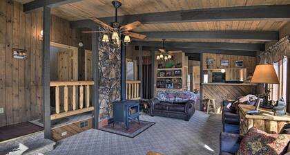 Cabin by Rio Grande - 19 Mi to Wolf Creek!