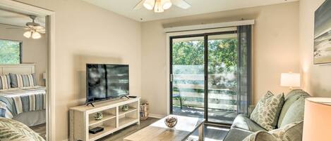 Apartment (2 Bedrooms) | Front of property