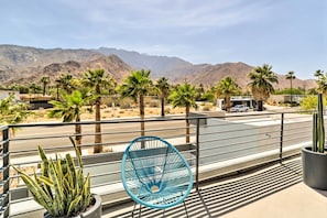 House (3 Bedrooms) | Interior - Mid-century Modern Palm Springs Home w/ Pool (Palm Springs)