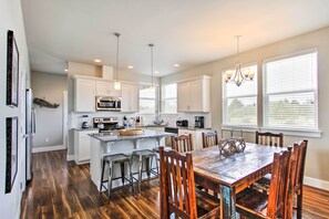 Nhà (2 Bedrooms) | Nội thất