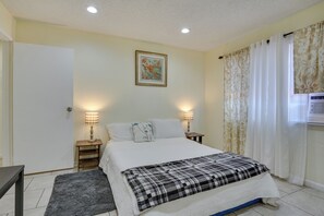 Ferienhaus (2 Bedrooms) | 2 Schlafzimmer, Bügeleisen/Bügelbrett, Bettwäsche