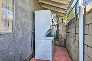 Property grounds - Whittier Duplex Unit Near Beaches & Hiking! (Whittier)