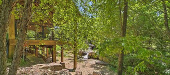 Chalet at Falling Water: Close to Bike Trails
