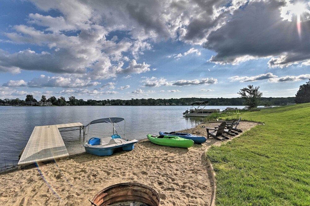 Homey Lakefront Hideaway w/ 2 Decks & Dock!