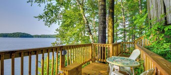 哈里斯維爾湖濱小屋，附碼頭和露台度假屋