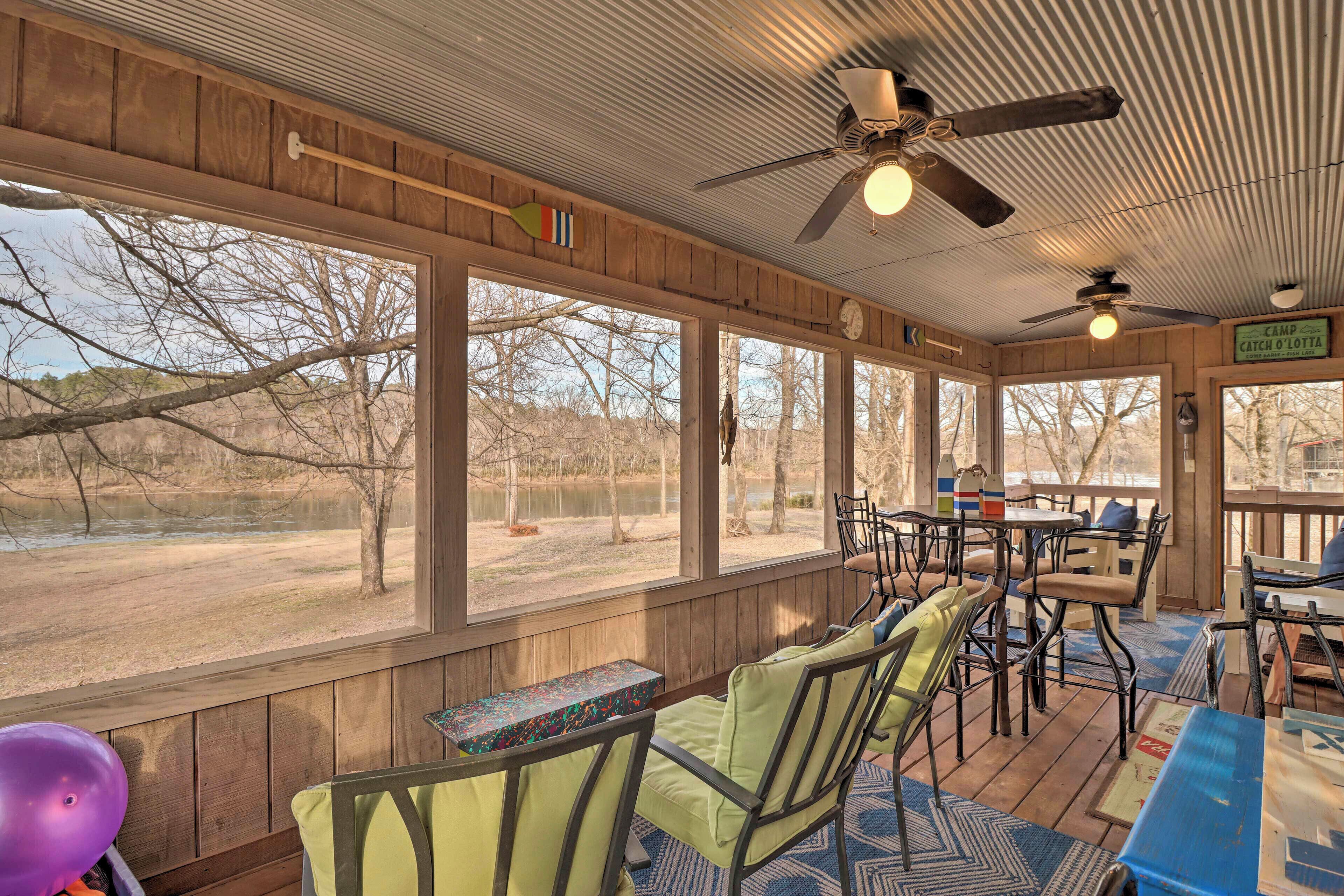 House (4 Bedrooms) | Front of property