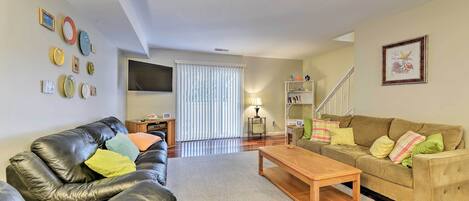 Apartment (3 Bedrooms) | Front of property